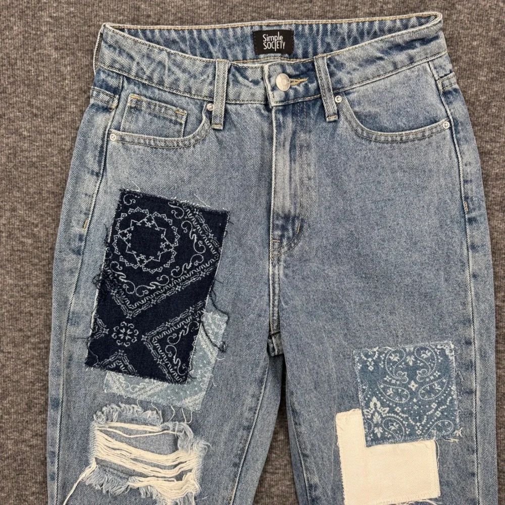 Simple Society Womens Patchwork Distressed Straight Leg Jeans Light Wash‎ Size 1